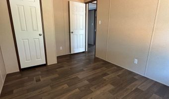 412 Lake Dr, Albany, KY 42602