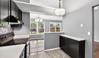 1201 Lofty Point Dr C, Ballwin, MO 63021