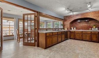 4000 Lakeview Dr, Bartlesville, OK 74006