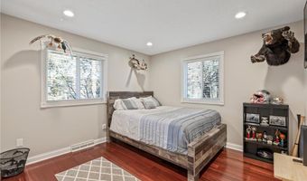 6517 County Rd 5 NW, Annandale, MN 55302