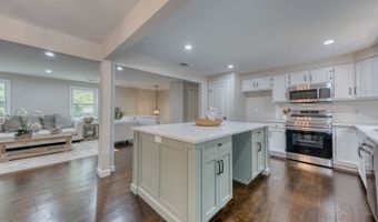 52 Plank Hill Rd, Bristol, CT 06010