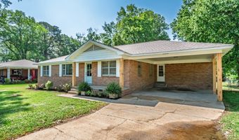 203 James St, Batesville, MS 38606