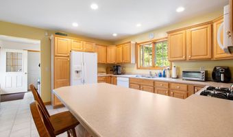 2006 Hutchins St, Berlin, NH 03570