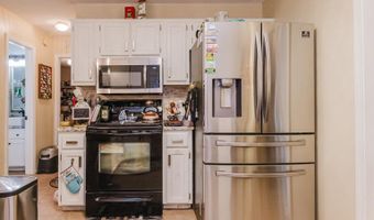 1307 River Oaks, Benton, AR 72019