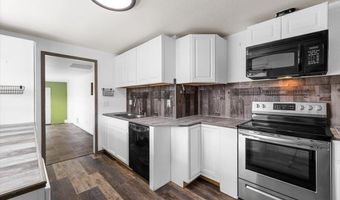 1920 Kingsboro Rd, Casper, WY 82604