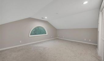781 Grist Mill Dr E, Acworth, GA 30101