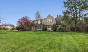 1134 Glamorgan St, Alliance, OH 44601