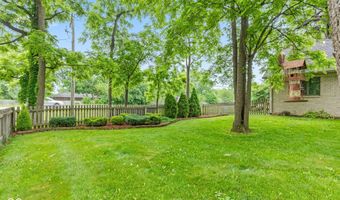 6980 White Oak Dr, Avon, IN 46123