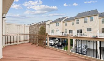 22613 NAUGATUCK Sq, Ashburn, VA 20148