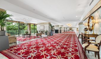 1101 S ARLINGTON RIDGE Rd 212, Arlington, VA 22202