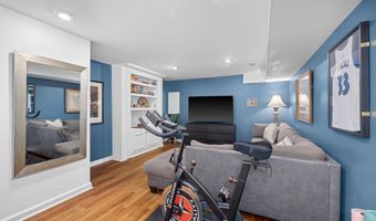 535 COLECROFT Ct, Alexandria, VA 22314