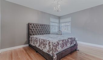 101 N Yale Ave, Arlington Heights, IL 60005