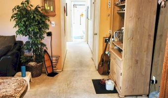 8293 ECHO DELL Rd, San Diego, CA 92119
