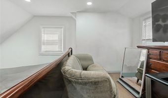 15 Johnson St, Amityville, NY 11701