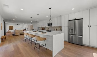 3750 Grecourt Way, Carlsbad, CA 92008