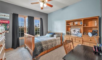 596 Vaughn Trl, Akron, OH 44319