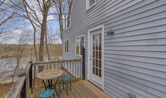3 York St, Augusta, ME 04330