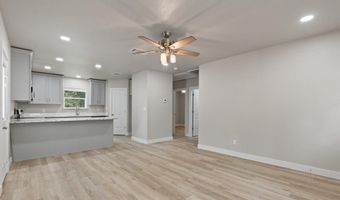 62 Live Oak St, Alvarado, TX 76009