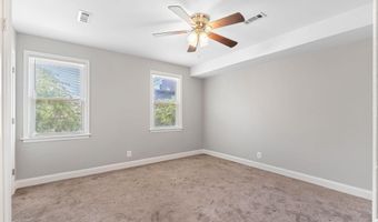 834 19TH St NE, Washington, DC 20002