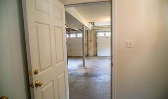 5012 LARNO Dr, Alexandria, VA 22310
