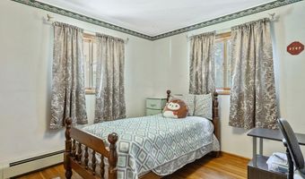 270 Winters Ln, Alburgh, VT 05440