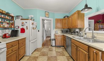 35 Summer St, Adams, MA 01220
