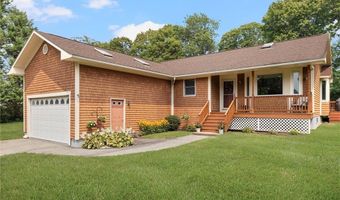 4 Wabasso Ter, Middletown, RI 02842