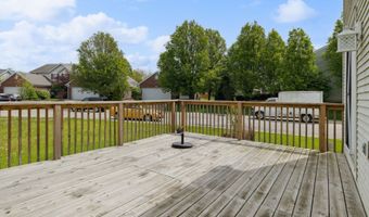 8056 Barksdale Way, Indianapolis, IN 46216