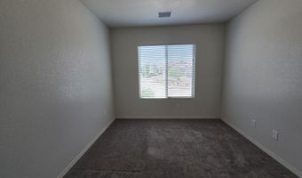 1704 Tenen Pass Dr, Benson, AZ 85602