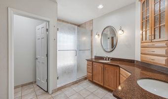 2419 W SHAWNEE Dr, Chandler, AZ 85224