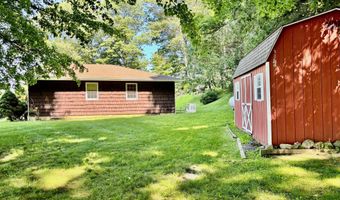 97 Middle River Rd, Danbury, CT 06811