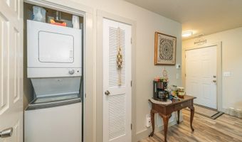 5 Deer Valley Ln 10, Alloway, NJ 07462
