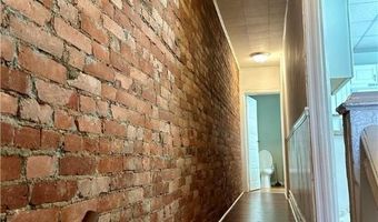 1416 Chew St, Allentown, PA 18102