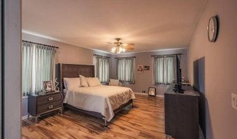 26 Columbia, Amsterdam, NY 12010