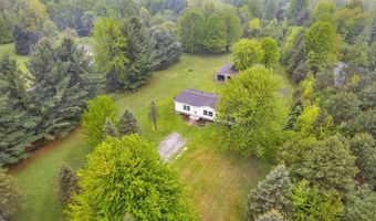 2100 Rowe, Applegate, MI 48401