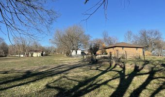 607 Kottmeier St, Ava, MO 65608