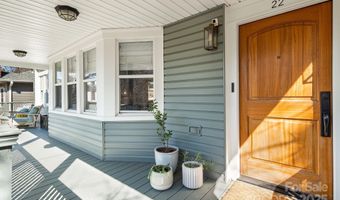 22 Kenilwood Pl, Asheville, NC 28803
