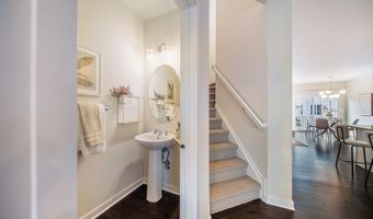 2856 Ridington Rd, Ann Arbor, MI 48105