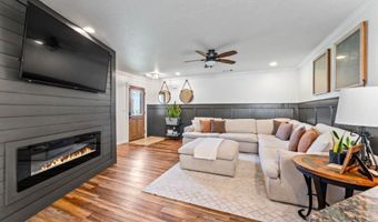 3206 SW Warberry Ave, Bentonville, AR 72713