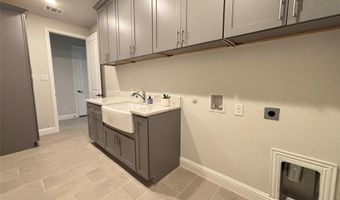 8137 Maybury, The Colony, TX 75056