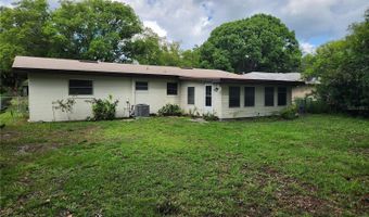 220 PINEHURST Dr, Auburndale, FL 33823