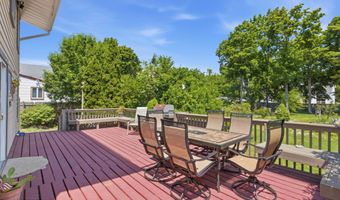 674 E Bay Ave, Barnegat, NJ 08005