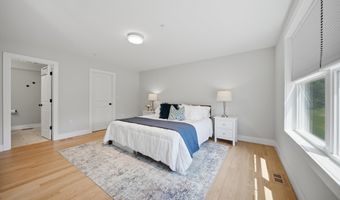 8 Robin Way 7, Chester, NH 03036