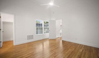 209 Cottage Farm Dr, Beaufort, SC 29902