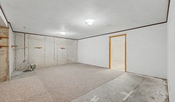 1012 8th St SE, Altoona, IA 50009