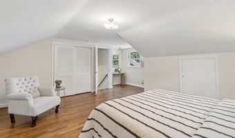 5719 NEWINGTON Rd, Bethesda, MD 20816