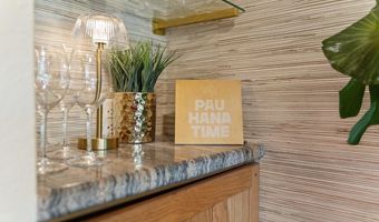 1299 ULUNIU Rd 103E, Kihei, HI 96753