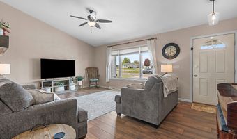 N9634 CHADBURY Lane, Appleton, WI 54915