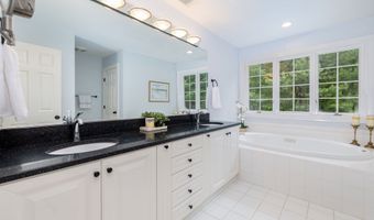 34 Sudbury Way, Avon, CT 06001