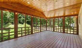 21 Cherokee Rd, Acton, MA 01720